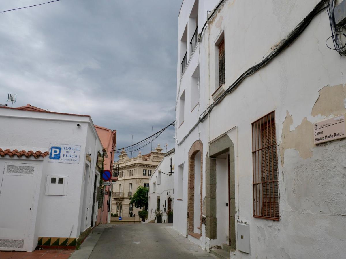 Hostal De La Placa - Hotel Boutique 카브릴스 외부 사진