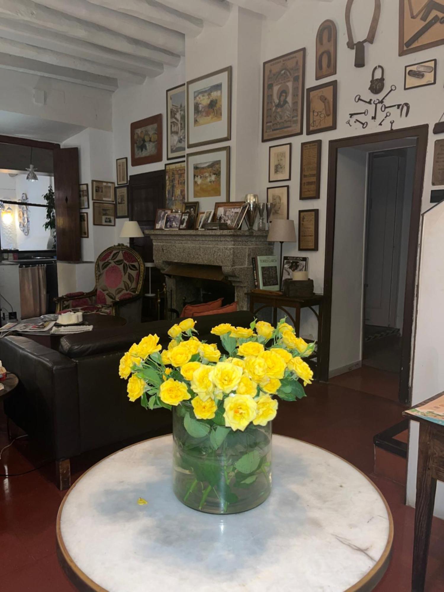 Hostal De La Placa - Hotel Boutique 카브릴스 외부 사진