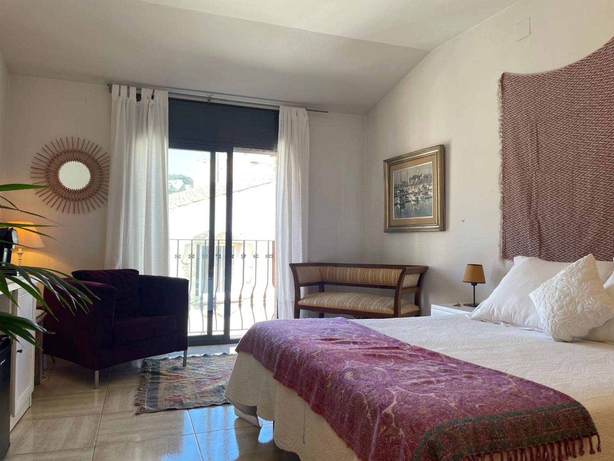 Hostal De La Placa - Hotel Boutique 카브릴스 외부 사진